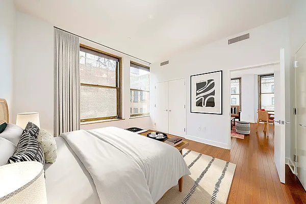 Rented by Douglas Elliman | media 16