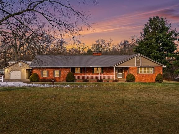 2nd image of 1194 County Road 1356