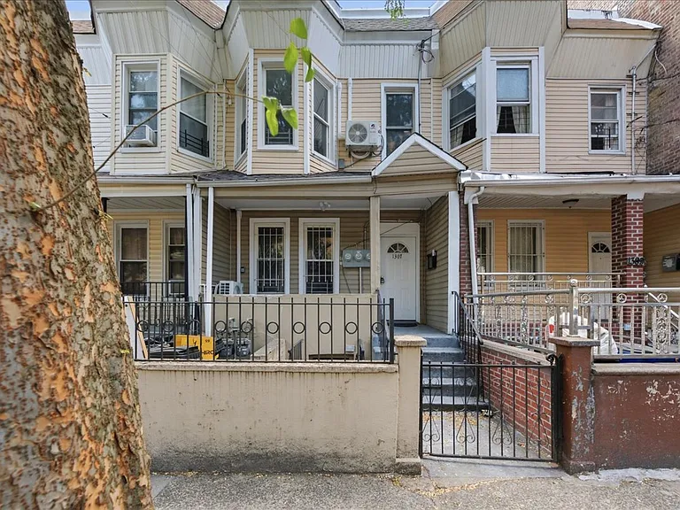 1307 College Ave #2 — Photo 18