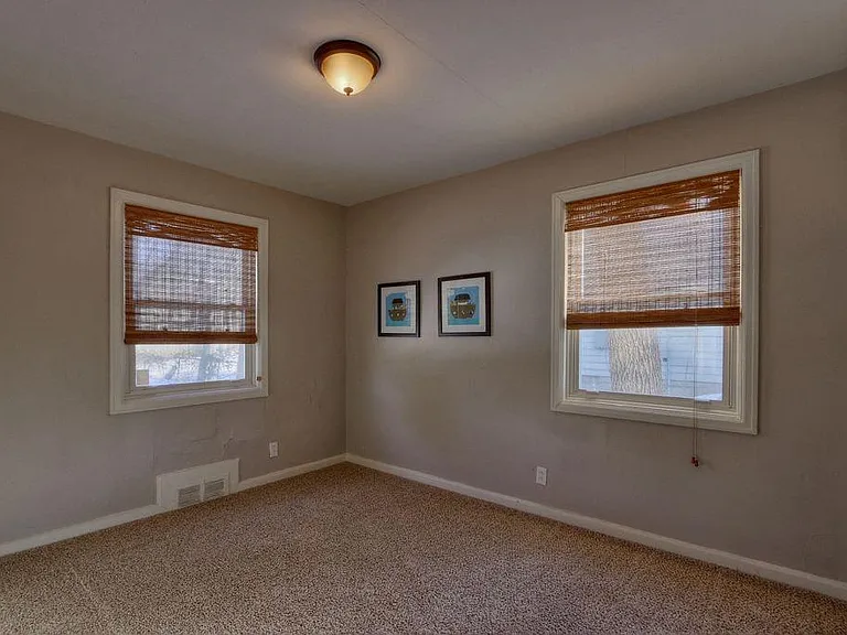 7315 Springfield St — Photo 10