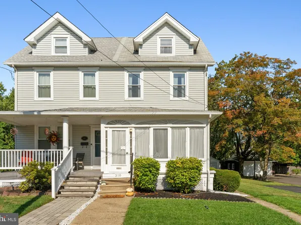 310 Dallas Rd, Willow Grove, PA 19090