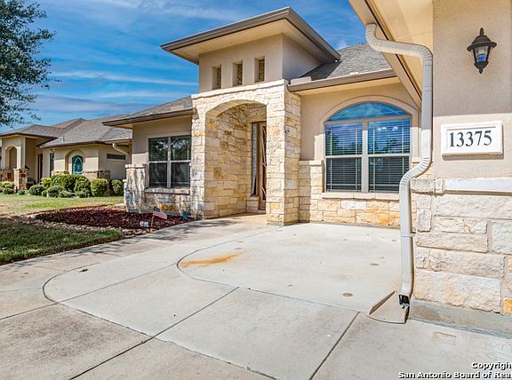 4th image of 13375 Leeward Ln