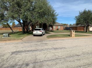 1626 Hillcrest Dr, Graham, TX 76450