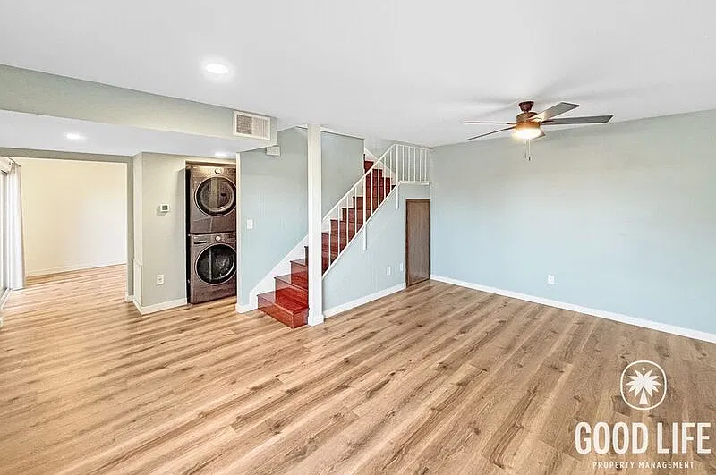 2 bed, 1.5 bath, 1116 sqft, $2,595 — Photo 2