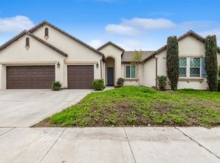 3529 W Sunnyview Ave, Visalia, CA
