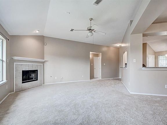 5th image of 4214 Custer Creek Dr