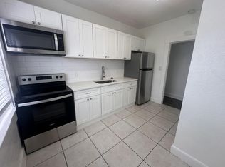 215 S Seacrest Blvd, Boynton Beach, FL 33435