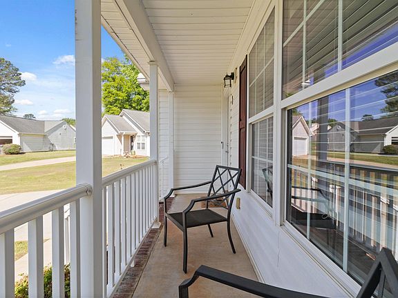 4th image of 1 Sandalwood Ln