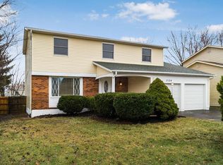 2124 Keller Pl E, Grove City, OH 43123