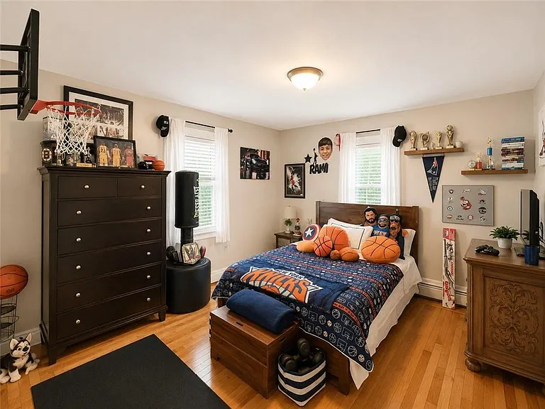 196 Fruit Hill Ave — Photo 10