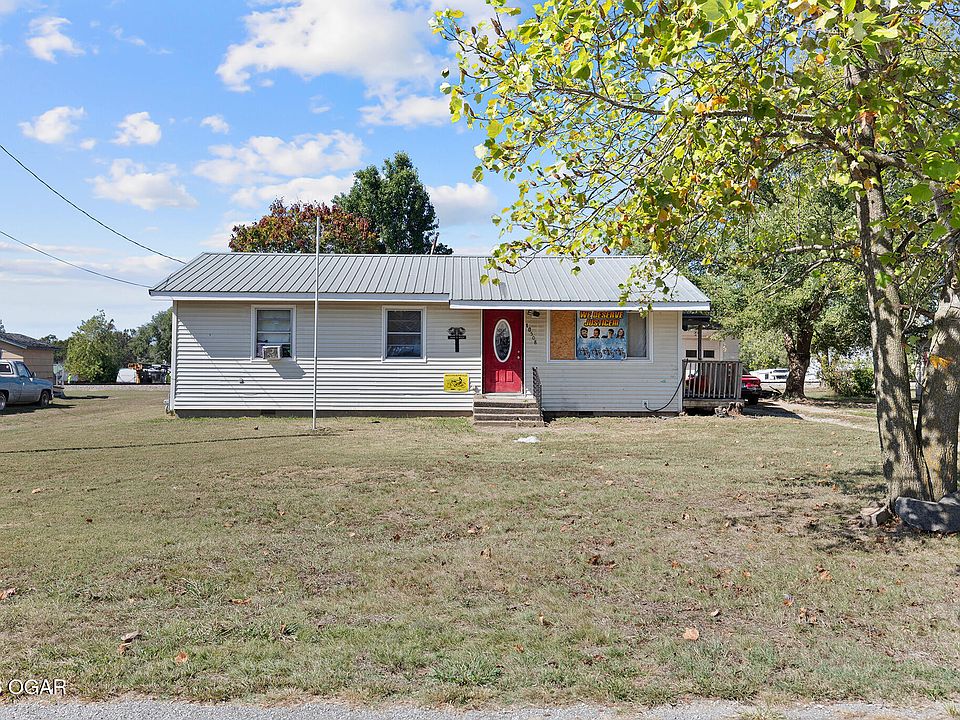 1st image of 10508 N Main St
