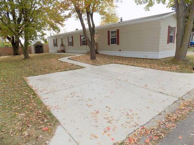 39573 Neston St, Novi, MI, 48377