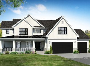 820 W Douglas Ave, Naperville, IL 60540