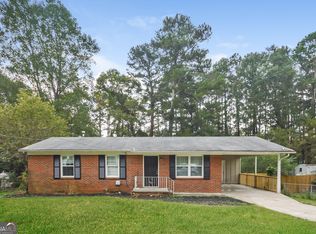 464 Pinecrest Dr, Riverdale, GA 30274