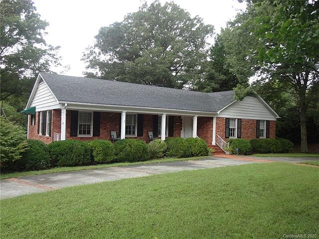 1st image of 866 Concord Rd