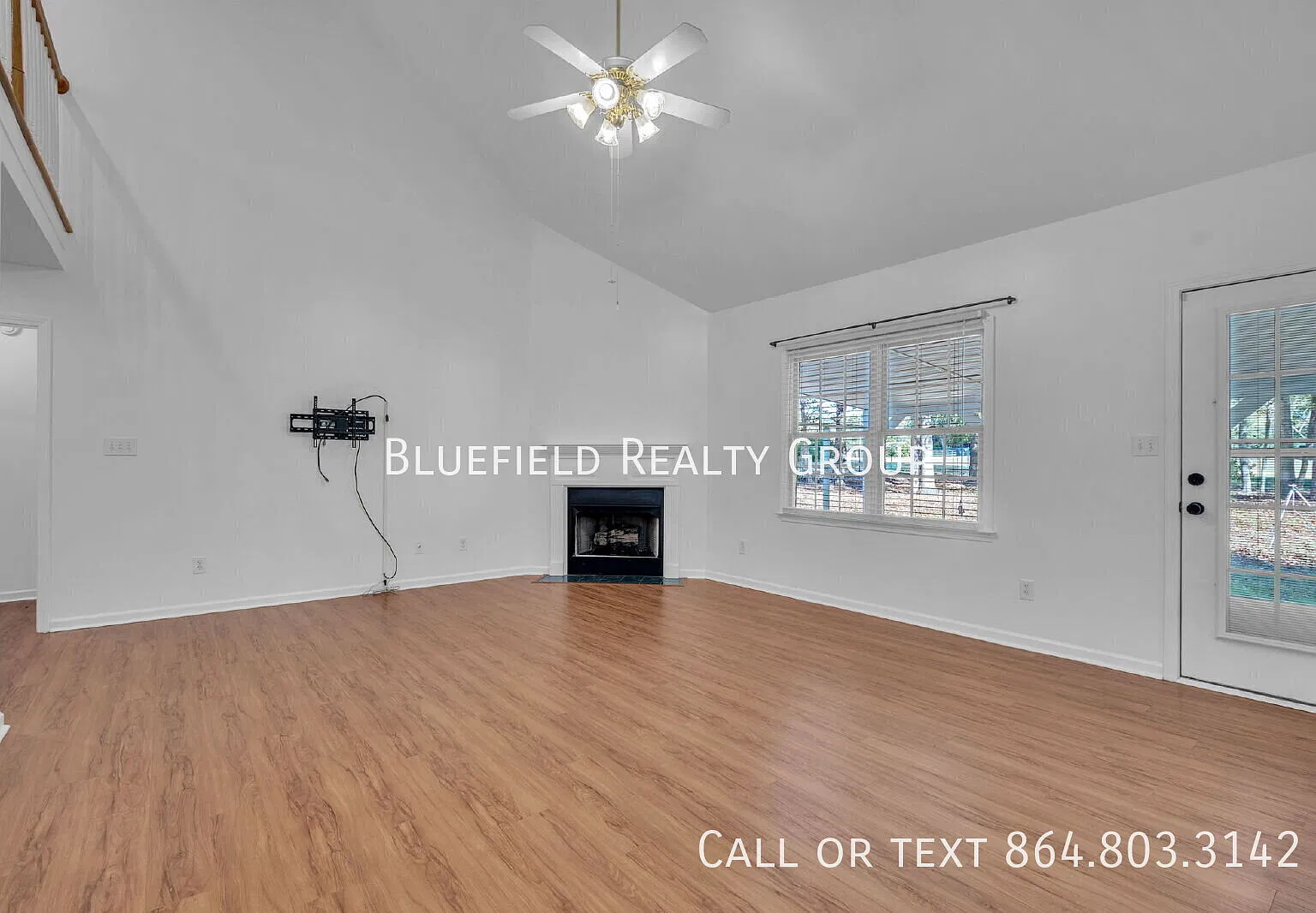 4BR/2.5BA Roebuck Home with Bonus Room & Fenced Yard! $2,200/mo rent — Photo 4