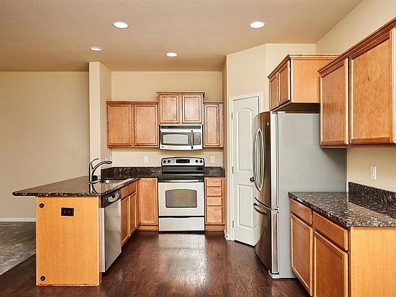 5th image of 9165 Greenspire Dr Unit 112