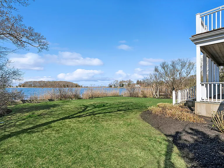 39 Maple Ln — Photo 14
