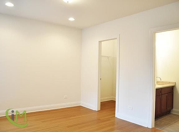 5th image of 7720 N Ashland Ave