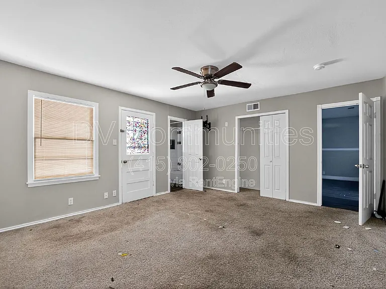 3901 Dakota Trl — Photo 11