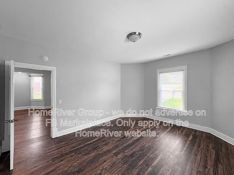 4315 13th Ave — Photo 13