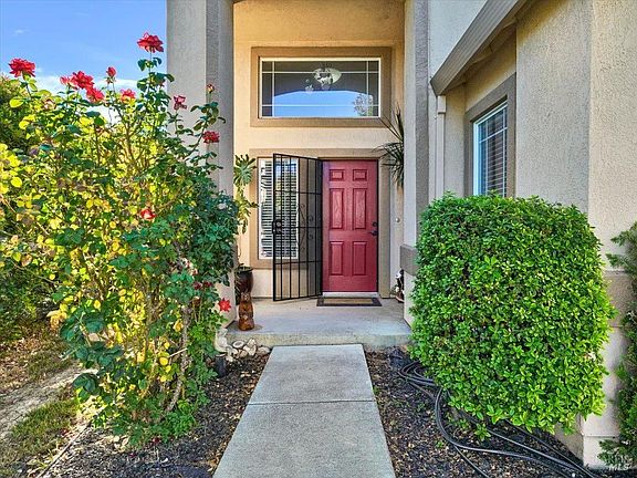 3rd image of 928 Cashel Circle