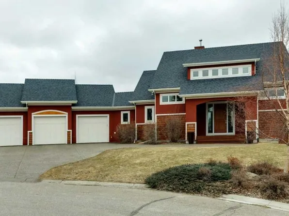 208 SW Leighton Ct, Rocky View County, AB T3Z 0A2