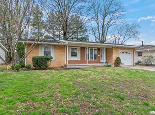 209 Dickinson Rd, Springfield, IL 62704