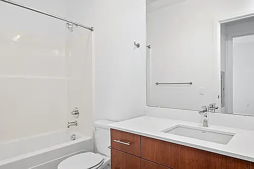 Flow Eastlake Apartments — Photo 47