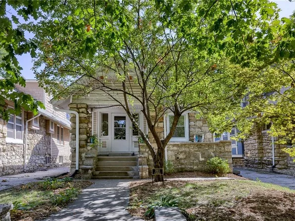3911 Campbell St, Kansas City, MO 64110