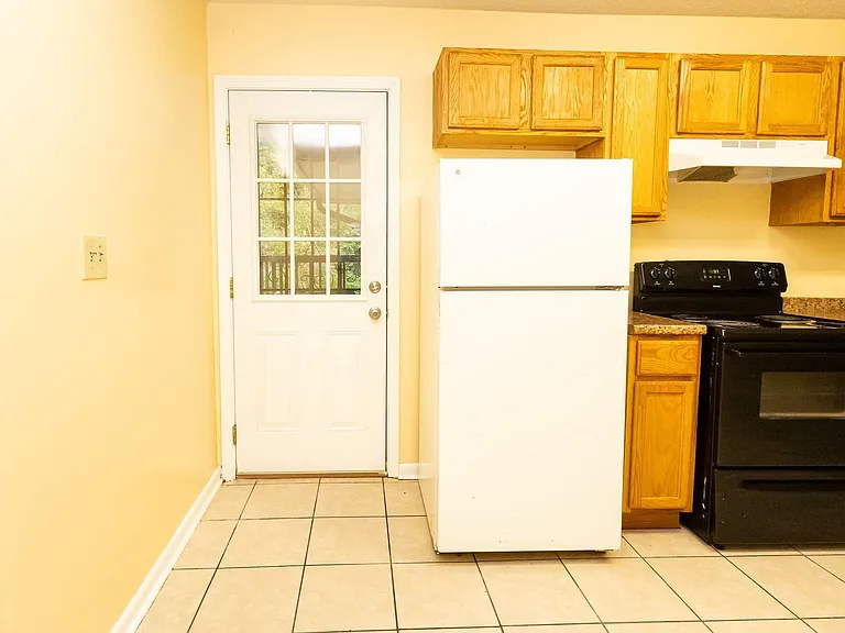 3884 Youngstown Rd #3884 — Photo 6