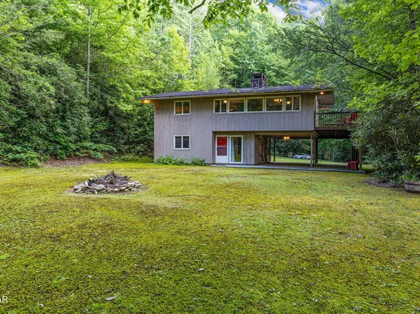 120 Baxter Rd, Cosby, TN 37722