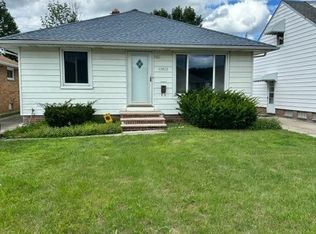 13413 Carpenter Rd, Garfield Heights, OH 44125