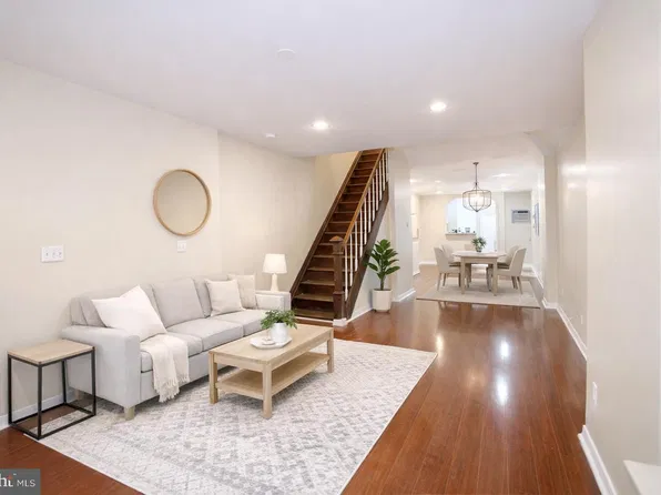 2512 N Front St, Philadelphia, PA 19133