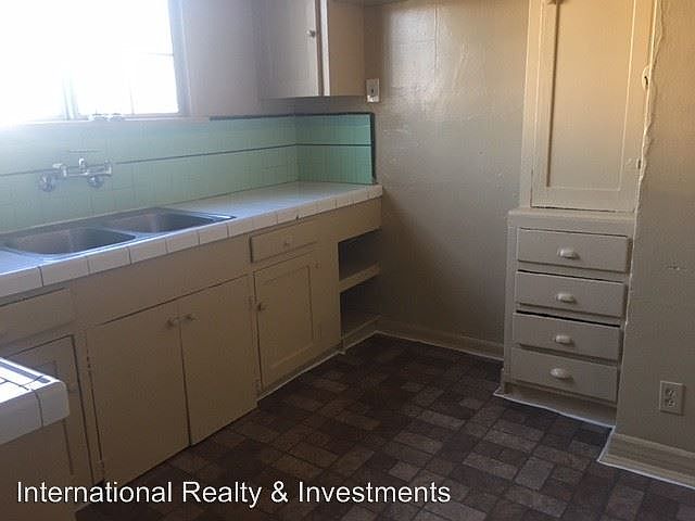 2nd image of 4071 Trinity St