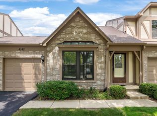 4542 Topaz Dr, Hoffman Estates, IL 60192