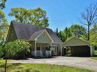 2747 S Waterworks Rd, Buford, GA 30518