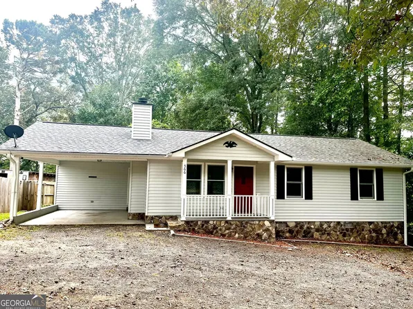 566 Etowah River Rd, Dawsonville, GA 30534