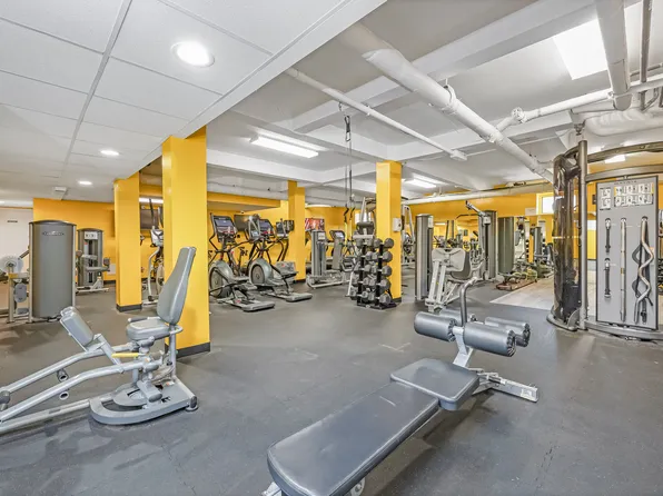 26-25 Union Street image 16 of 17