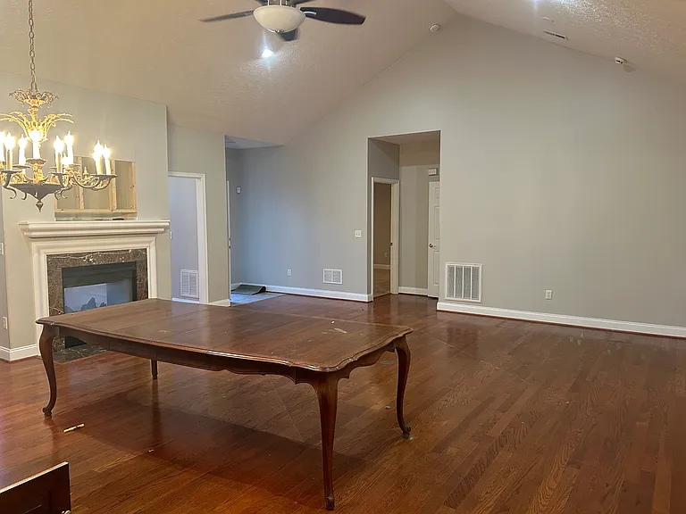10317 Trellis Crossing Ln — Photo 17