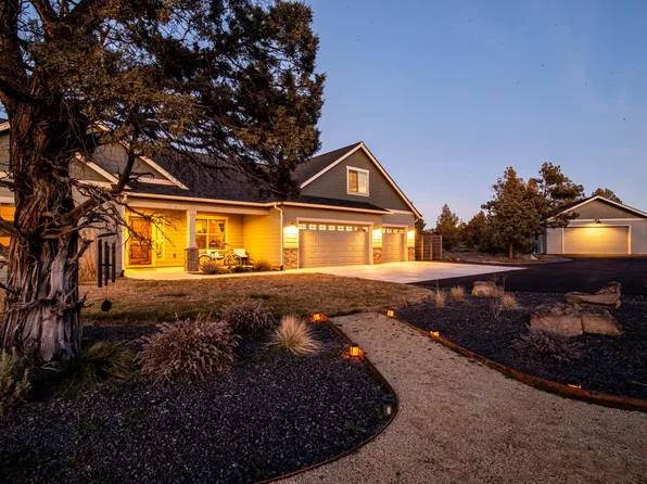 17901 SW Mount Hood Dr, Powell Butte, OR 97753