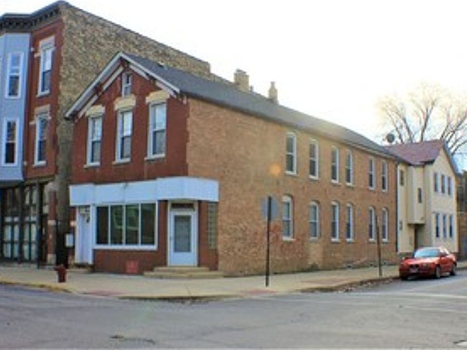 1st image of 1639 W Haddon Ave APT 1