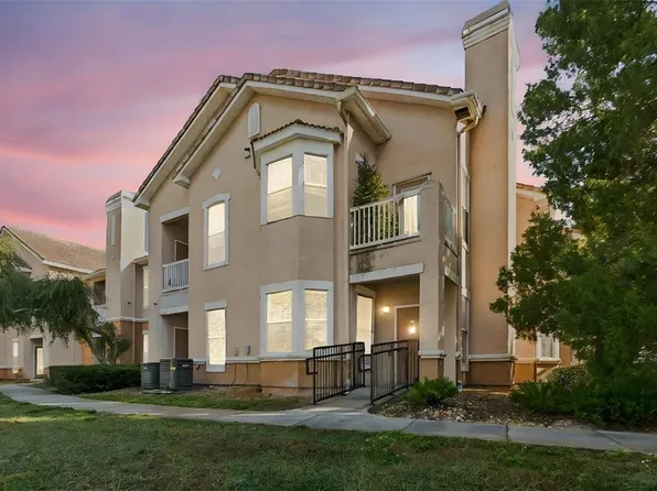 17932 Villa Creek Dr, Tampa, FL 33647