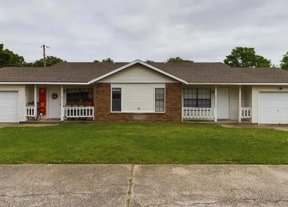 3802 Wisconsin Ave
