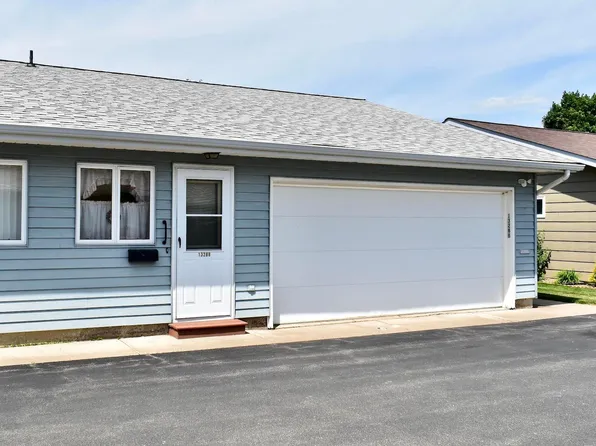 1328B McNally Dr, Winona, MN 55987