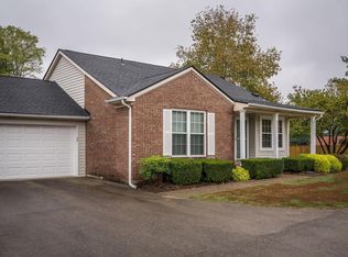 8705 Honeysuckle Ct, Briarwood, KY 40242