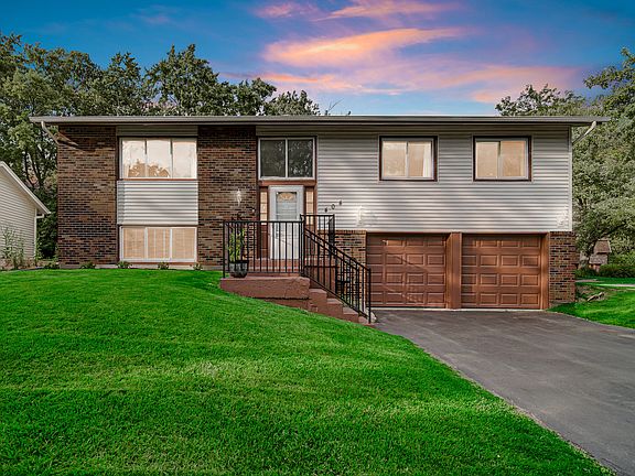 2nd image of 404 Assembly Dr