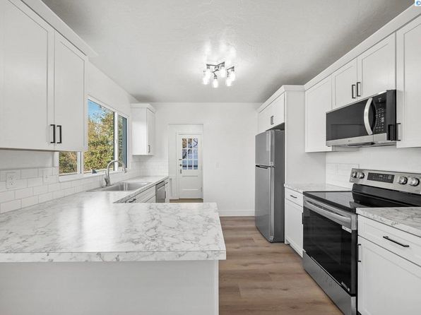 620 NE Illinois St, Pullman, WA 99163