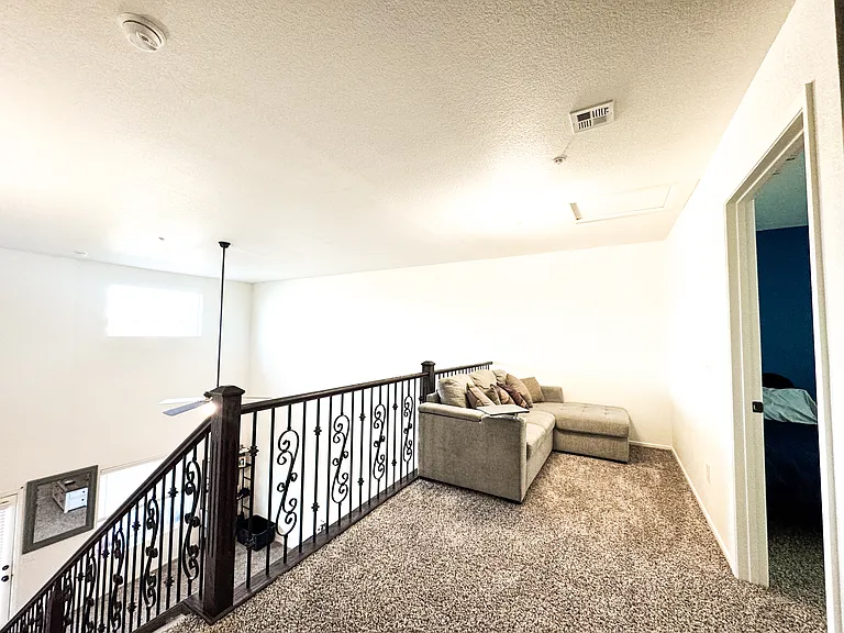 7282 E 38th Ln — Photo 11
