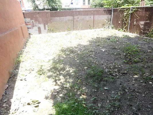 Rented by Blue Egg Realty Corp | media 14